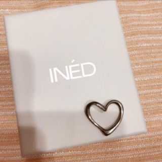 イネド(INED)のINED オープンハートネックレス トップ(ネックレス)