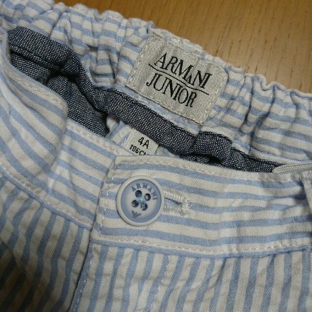 Armani(アルマーニ)のアルマーニ キッズ ハーフパンツ キッズ/ベビー/マタニティのキッズ服男の子用(90cm~)(パンツ/スパッツ)の商品写真