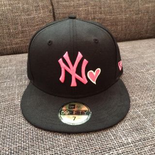 ニューエラー(NEW ERA)のNEW ERA キャップ ハート ピンク(キャップ)