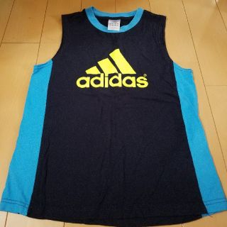 アディダス(adidas)のたなかさんさま専用　二点セットアディダス　140センチ　タンクトップ(Tシャツ/カットソー)