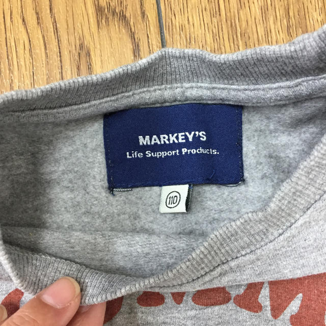 MARKEY'S(マーキーズ)のMARKEY'S トレーナー 110cm キッズ/ベビー/マタニティのキッズ服男の子用(90cm~)(Tシャツ/カットソー)の商品写真