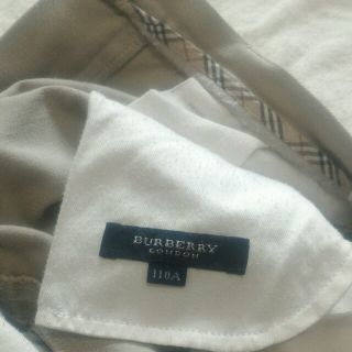 バーバリー(BURBERRY)の【バーバリー】110cm チノパン(パンツ/スパッツ)