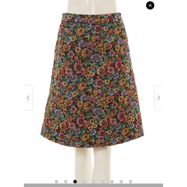 fifth(フィフス)の新品未使用♡ゴブランフラワー台形スカート レディースのスカート(ひざ丈スカート)の商品写真