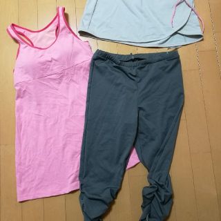 ユニクロ(UNIQLO)のユニクロ　フィットネスウェア3点セット(その他)