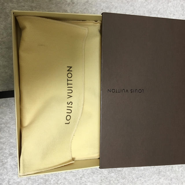 LOUIS VUITTON(ルイヴィトン)のルイヴィトンモノグラムピンク レディースのファッション小物(財布)の商品写真