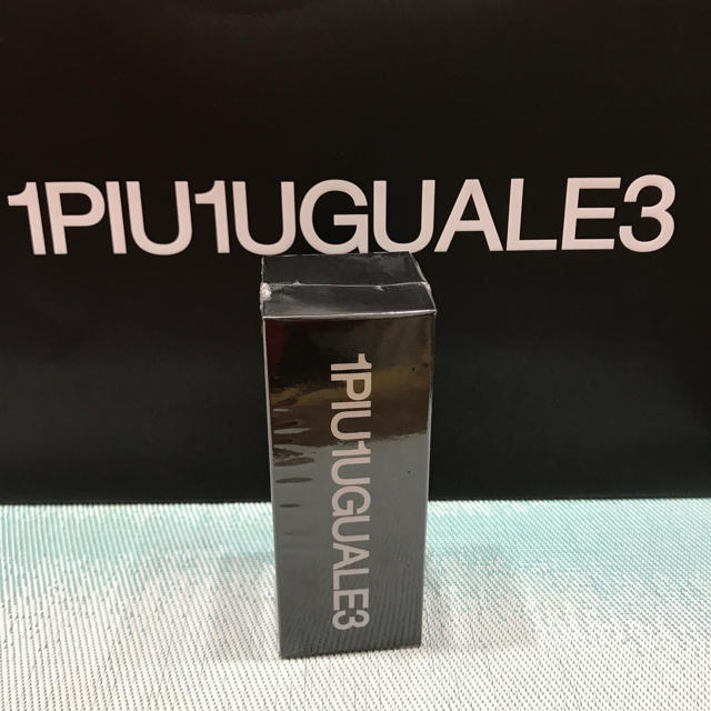 1PIU1UGUALE3 オリジナルの香水 50ml