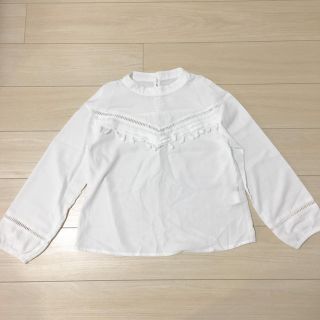 ページボーイ(PAGEBOY)の【にっしー様専用】胸元フリンジ プチハイネックブラウス(シャツ/ブラウス(長袖/七分))