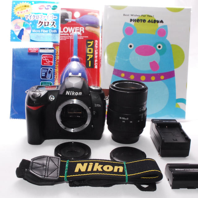 Nikon(ニコン)の❤大切な日々を綺麗に残したい❤ Nikon D70 レンズキット スマホ/家電/カメラのカメラ(デジタル一眼)の商品写真