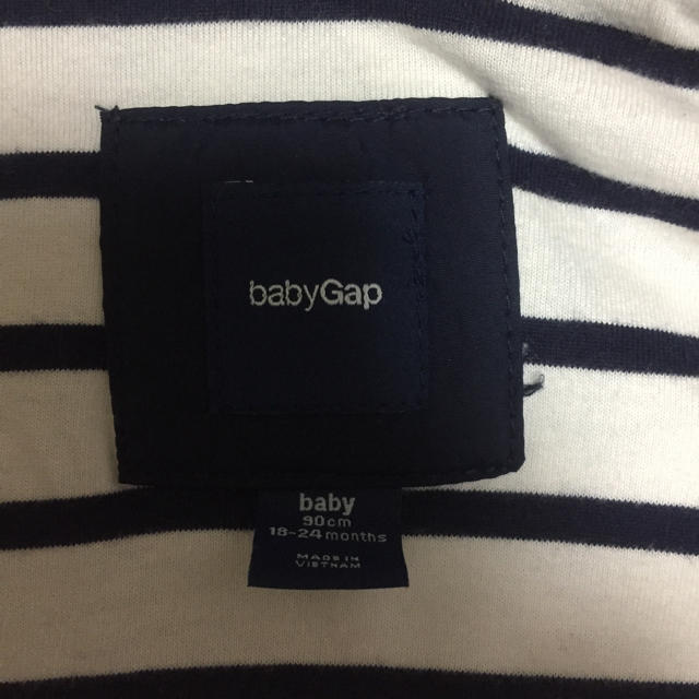 babyGAP(ベビーギャップ)のコート キッズ/ベビー/マタニティのキッズ服男の子用(90cm~)(コート)の商品写真