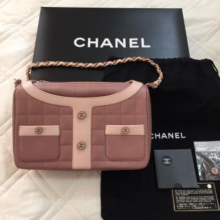 シャネル(CHANEL)の美品 CHANEL チェーンバッグ ジャケット型(ハンドバッグ)