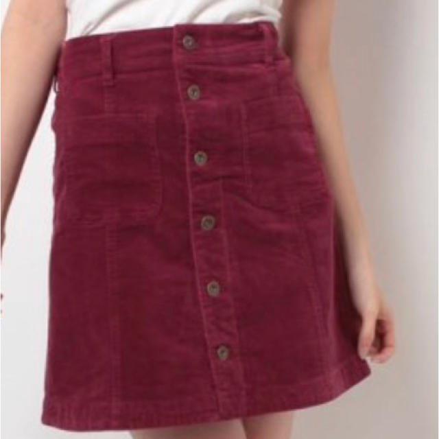 NICE CLAUP(ナイスクラップ)の【未使用】ナイスクラップ スカート ワインレッド レディースのスカート(ミニスカート)の商品写真