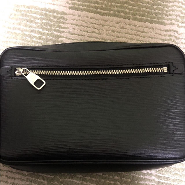 日本語版公式通販サイト Louis Vuitton セカンドバッグ