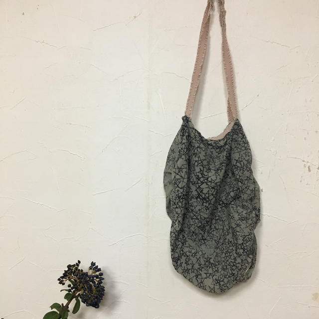 mina perhonen(ミナペルホネン)のミナペルホネン バック レディースのバッグ(ハンドバッグ)の商品写真