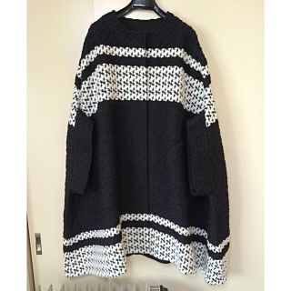 ツモリチサト(TSUMORI CHISATO)のツモリチサト未使用レアケープコート ファーストール付き(ノーカラージャケット)