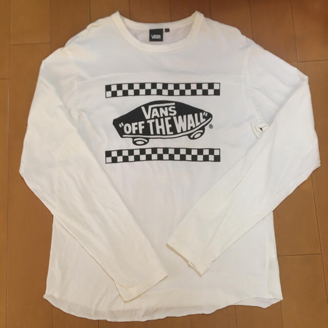 VANS(ヴァンズ)のメンズ Tシャツ 長袖 アイボリー メンズのトップス(Tシャツ/カットソー(七分/長袖))の商品写真