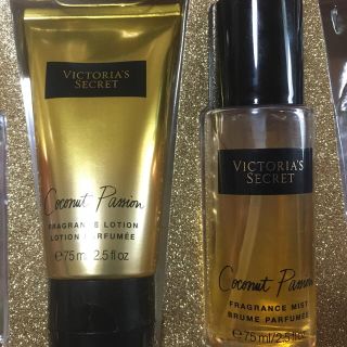 ヴィクトリアズシークレット(Victoria's Secret)の早いもの勝ち！VICTORIA'S SECRETcoconut passion(ボディローション/ミルク)