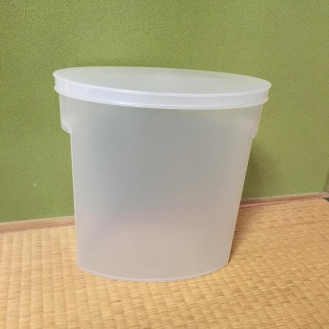 米びつ お米 収納 プラスチック ケースの通販 By 即購入ok ラクマ