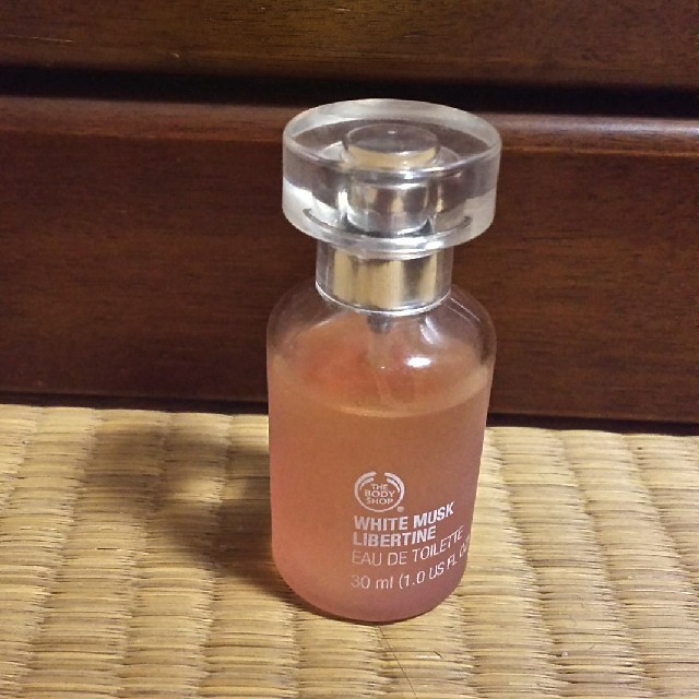 THE BODY SHOP(ザボディショップ)のホワイトムスク　リバティーン　オードトワレ30ml コスメ/美容の香水(香水(女性用))の商品写真