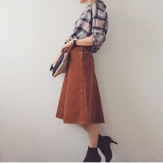 ユニクロ(UNIQLO)のネコ♡様専用  ユニクロ ユー コーデュロイスカート(ひざ丈スカート)