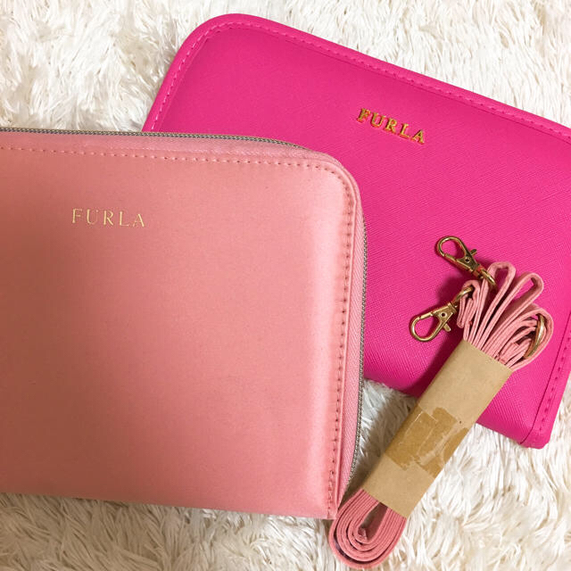 Furla(フルラ)のFURLA ♡ マルチケース2点セット レディースのファッション小物(ポーチ)の商品写真