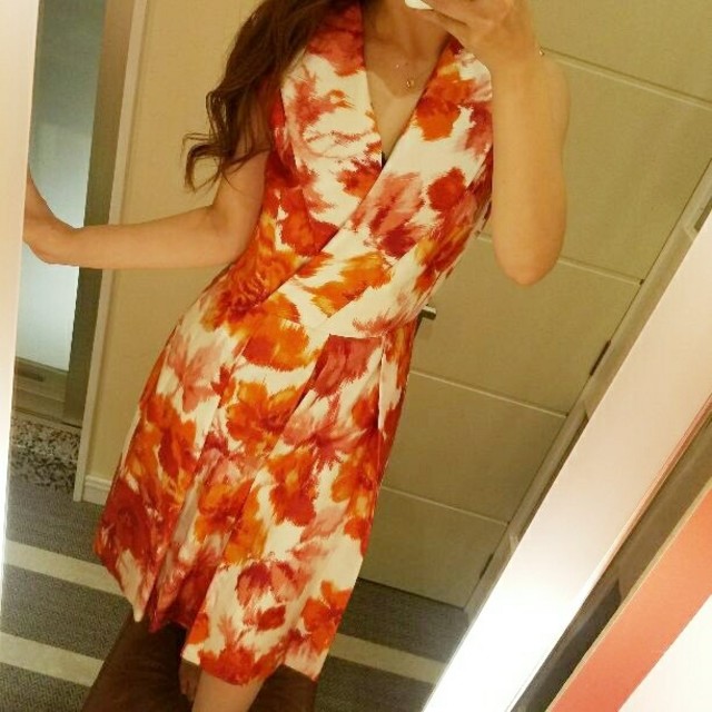 ESCADA♡花柄ワンピース download.bilimplant.com