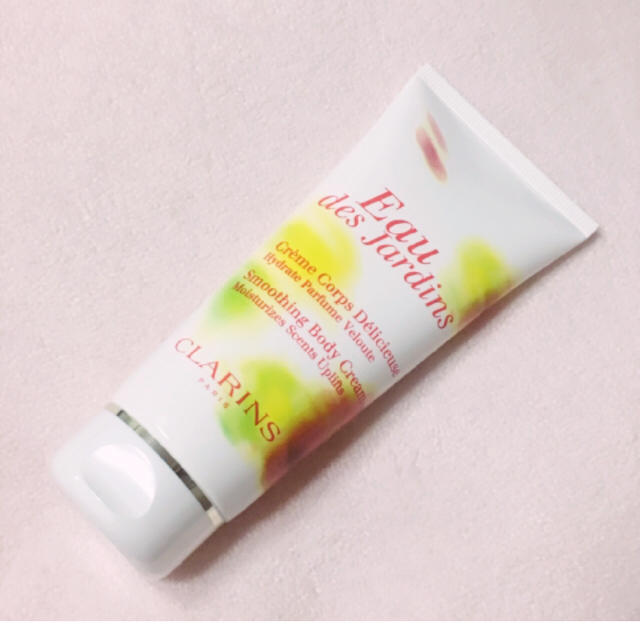 CLARINS(クラランス)の新品未開封 クラランス オー ド ジャルダン ボディ クリーム 100ml コスメ/美容のボディケア(ボディクリーム)の商品写真