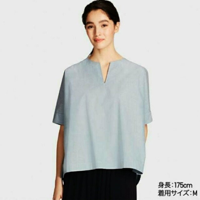 UNIQLO(ユニクロ)のエクストラファイン コットン スリットネックブラウス レディースのトップス(シャツ/ブラウス(半袖/袖なし))の商品写真