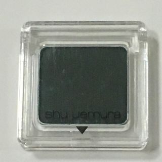 シュウウエムラ(shu uemura)の新品未使用 シュウ ウエムラ プレスド アイシャドー M オリーブ 450(アイシャドウ)