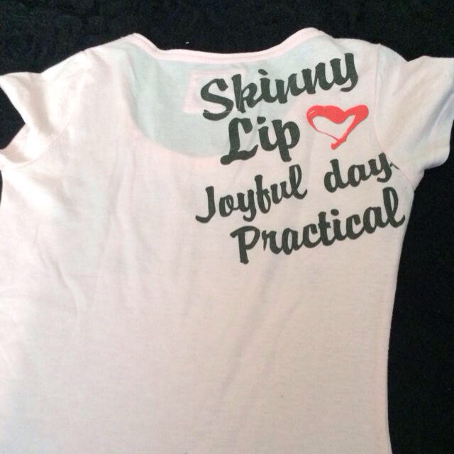 Skinny Lip(スキニーリップ)のスキニーリップ tee レディースのトップス(Tシャツ(半袖/袖なし))の商品写真