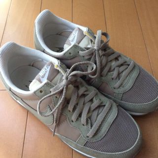 ナイキ(NIKE)のNIKE スニーカー 23㎝(スニーカー)