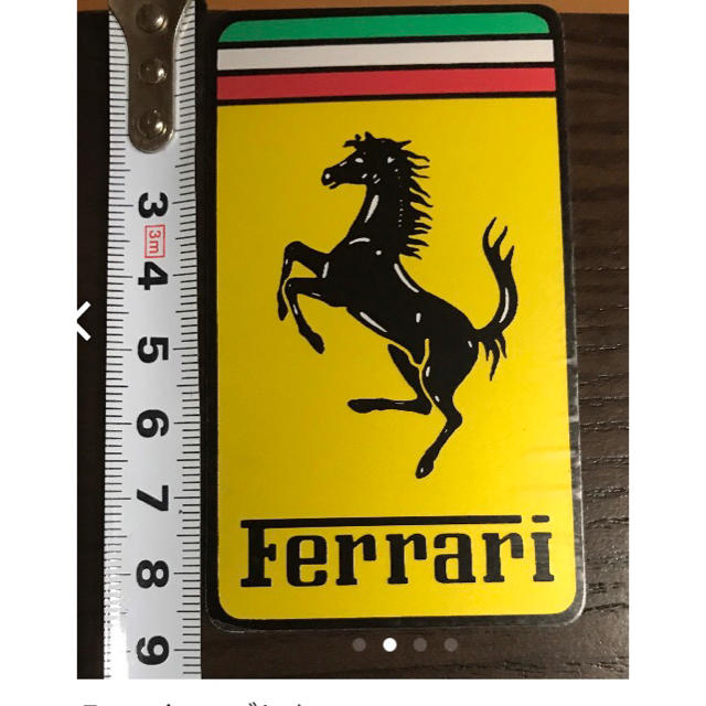 Ferrari(フェラーリ)のフェラーリ エンブレム 自動車/バイクの自動車(車外アクセサリ)の商品写真