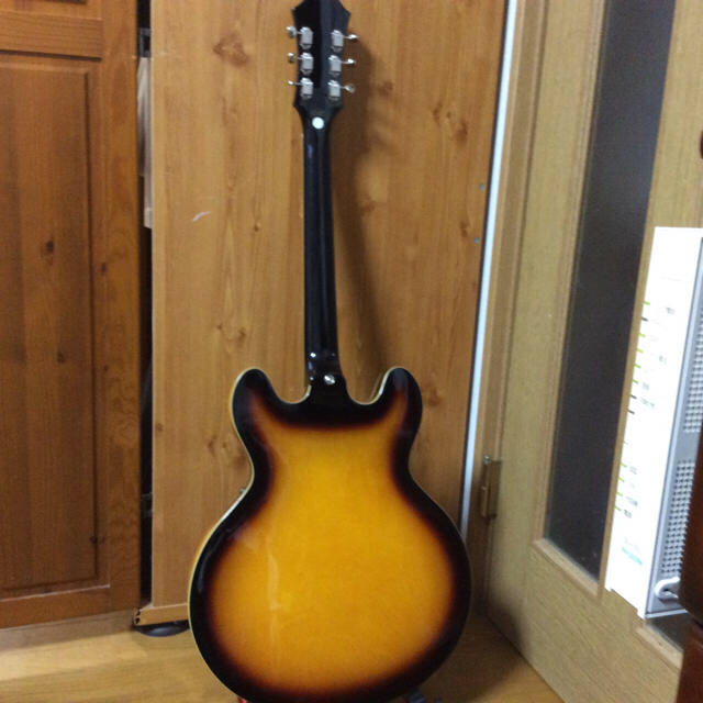 Epiphone(エピフォン)の閉店セール！美品！エピフォン、カジノ 楽器のギター(エレキギター)の商品写真