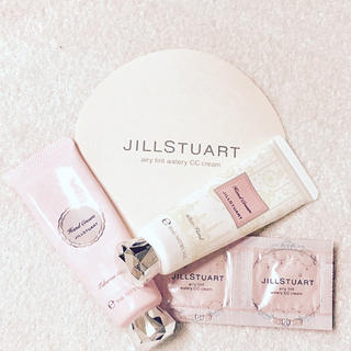 ジルスチュアート(JILLSTUART)のJILLSTUART ジルスチュアート ハンドクリーム2本+サンプルCCクリーム(ハンドクリーム)