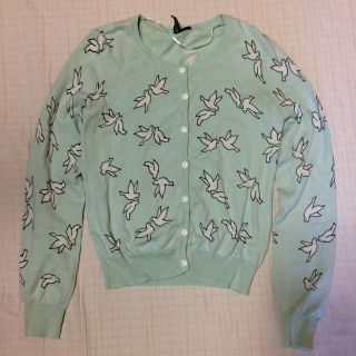 エイチアンドエム(H&M)のH&M 鳥柄カーディガン(カーディガン)