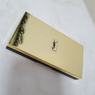 イヴサンローランボーテ(Yves Saint Laurent Beaute)のSAINT LAURENT ファンデーション 中古(ファンデーション)