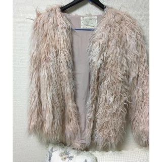 ザラ(ZARA)のZARAgirlsフェイクファージャケットピンク(毛皮/ファーコート)