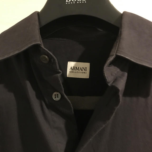 ARMANI COLLEZIONI(アルマーニ コレツィオーニ)のARMANI COLLEZIONI ドレスシャツ 黒 39 アルマーニ  メンズのトップス(シャツ)の商品写真