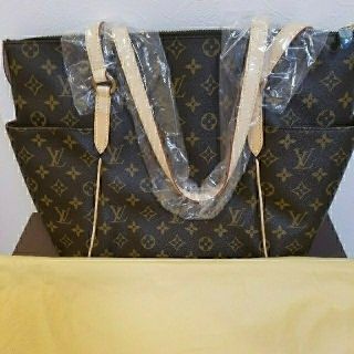 ルイヴィトン(LOUIS VUITTON)のお値下げ！希少品、新品、未使用、ルイヴィトンバック、トータリーMM正規品(トートバッグ)