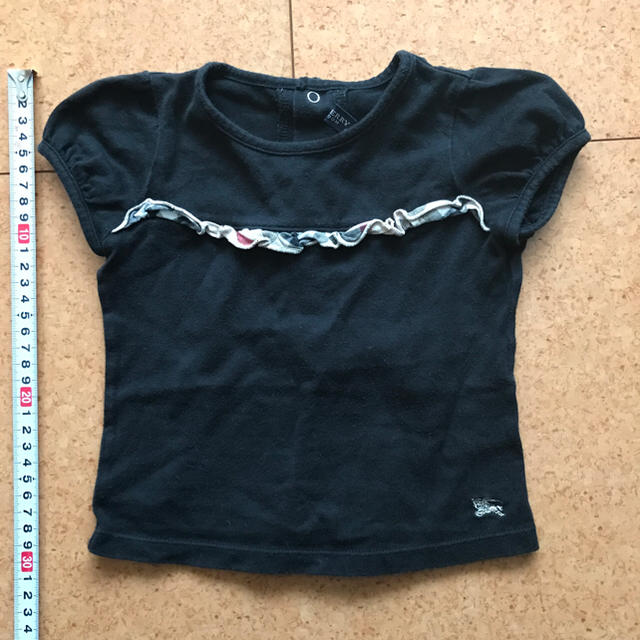 BURBERRY(バーバリー)のバーバリーburberry Tシャツサイズ80黒 値下げ即買いNG キッズ/ベビー/マタニティのベビー服(~85cm)(Ｔシャツ)の商品写真