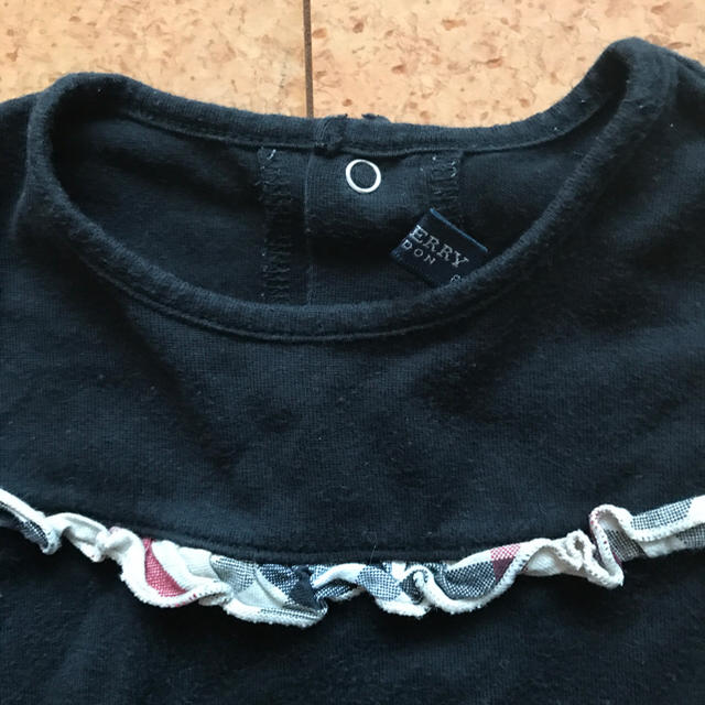 BURBERRY(バーバリー)のバーバリーburberry Tシャツサイズ80黒 値下げ即買いNG キッズ/ベビー/マタニティのベビー服(~85cm)(Ｔシャツ)の商品写真