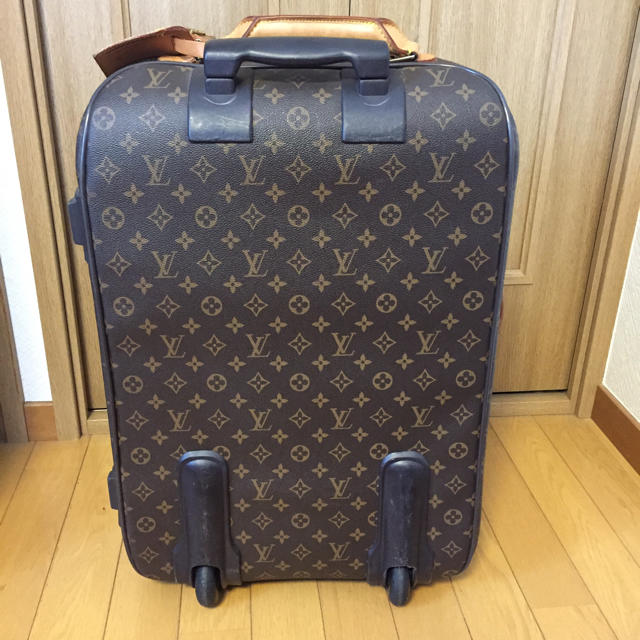 LOUIS VUITTON(ルイヴィトン)のLouis Vuitton キャリーケース レディースのバッグ(スーツケース/キャリーバッグ)の商品写真