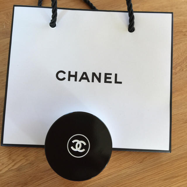 CHANEL(シャネル)のCHANEL リップバーム   ユーズド品 コスメ/美容のスキンケア/基礎化粧品(リップケア/リップクリーム)の商品写真