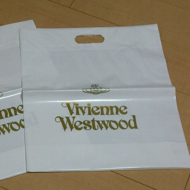 Vivienne Westwood(ヴィヴィアンウエストウッド)のvivienneショッパー3枚set レディースのバッグ(ショップ袋)の商品写真