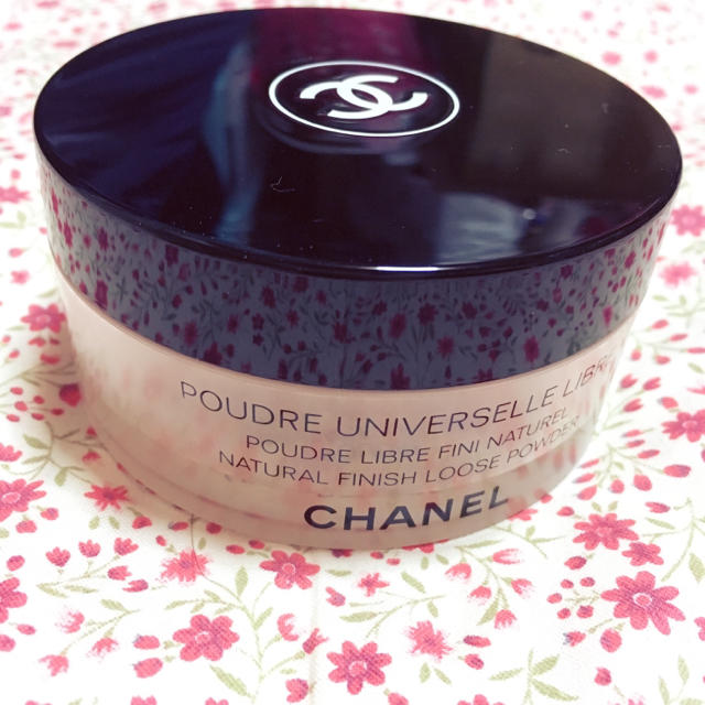 CHANEL(シャネル)のシャネル パウダー コスメ/美容のベースメイク/化粧品(フェイスパウダー)の商品写真