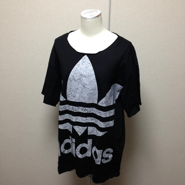 adidas(アディダス)のadidas BIGT レディースのトップス(Tシャツ(長袖/七分))の商品写真