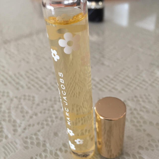 MARC JACOBS(マークジェイコブス)のMARC JACOBSのディジー香水 コスメ/美容の香水(香水(女性用))の商品写真