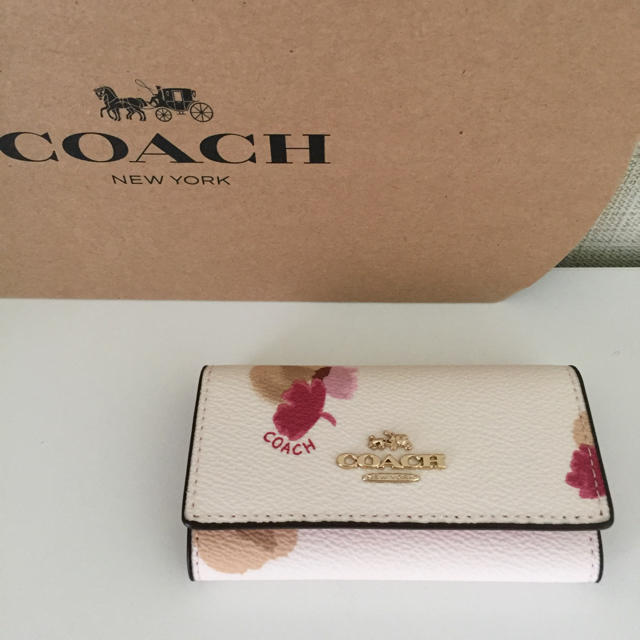 ◆新品 完売品◆コーチ フローラル 花柄 キーケース | フリマアプリ ラクマ