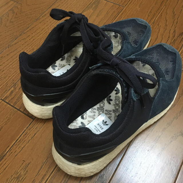 HYKE(ハイク)のadidas originals by Hyke コラボスニーカー  レディースの靴/シューズ(スニーカー)の商品写真