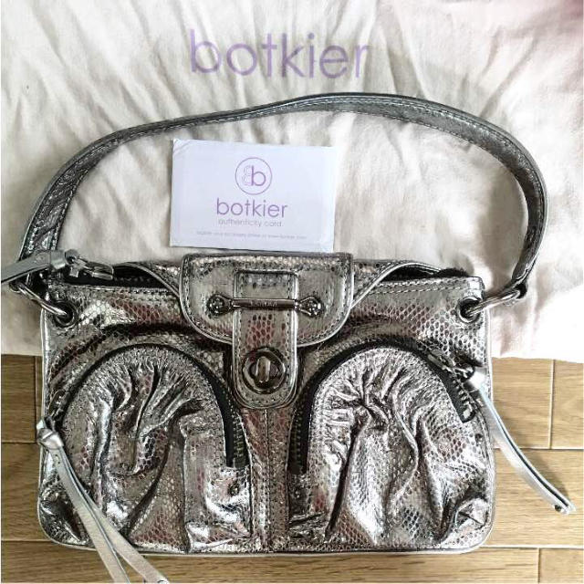 botkier(ボトキエ)のボトキエ シルバーバッグ レディースのバッグ(ショルダーバッグ)の商品写真