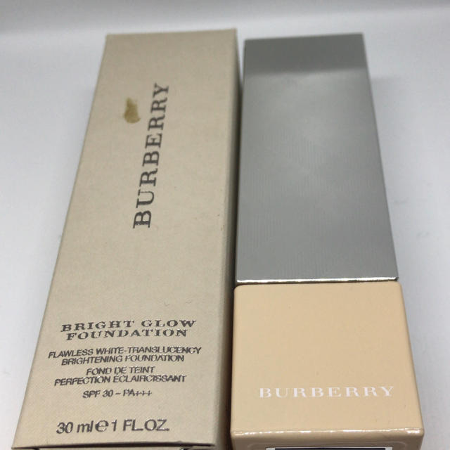 BURBERRY(バーバリー)のバーバリー ファンデーション12 コスメ/美容のベースメイク/化粧品(ファンデーション)の商品写真